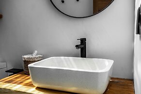 Hutan Villa by EVDEkimi