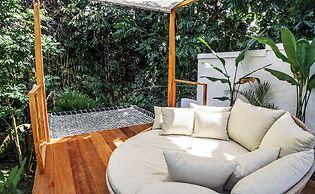 Hutan Villa by EVDEkimi