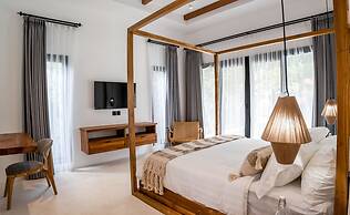 Hutan Villa by EVDEkimi