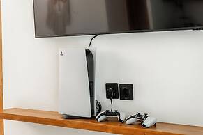 Hutan Villa by EVDEkimi