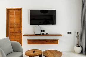 Hutan Villa by EVDEkimi