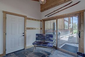 Kussy Chalet at Terry Peak