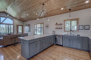 Kussy Chalet at Terry Peak