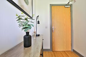 Princess Lofts Studios - Swansea City Centre