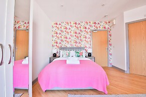 Princess Lofts Studios - Swansea City Centre