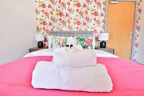 Princess Lofts Studios - Swansea City Centre