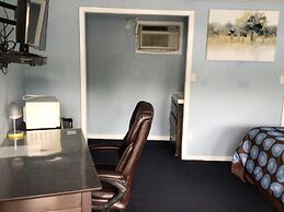Hitching Post Country Motel