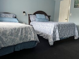 Hitching Post Country Motel