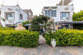 Vacation Flat w Garden Pool in Bodrum Gumusluk