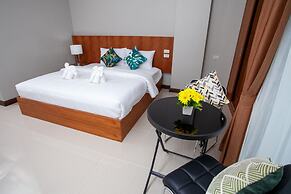 The Brown boutique patong