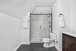 TWO CozySuites 3BD Arsenal Heights Indy