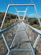 Coliving The VALLEY Portugal with Coworking Space open 24-7