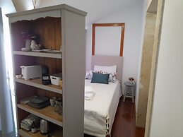 Coliving The VALLEY Portugal with Coworking Space open 24-7