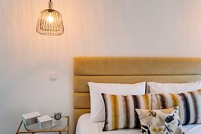 Coliving The VALLEY Portugal with Coworking Space open 24-7