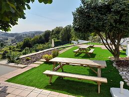 Coliving The VALLEY Portugal with Coworking Space open 24-7
