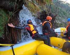 Coliving The VALLEY Portugal with Coworking Space open 24-7