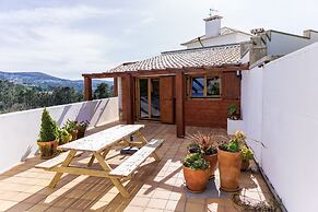 Coliving The VALLEY Portugal with Coworking Space open 24-7