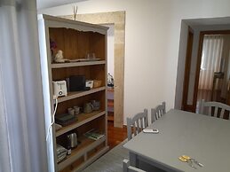 Coliving The VALLEY Portugal with Coworking Space open 24-7