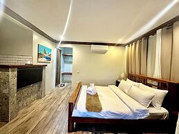 Birdwatchers Beachfront Hotel Panglao