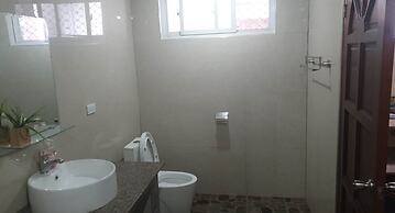 Birdwatchers Beachfront Hotel Panglao