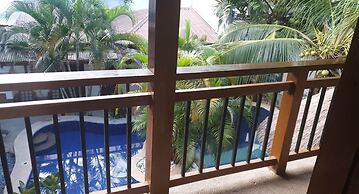 Birdwatchers Beachfront Hotel Panglao