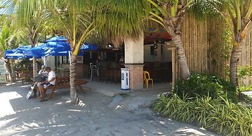 Birdwatchers Beachfront Hotel Panglao