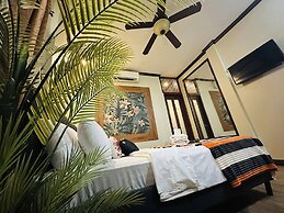 Birdwatchers Beachfront Hotel Panglao