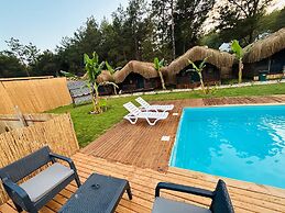 Pine Village Bungalows Ölüdeniz