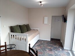 R & C - Room and Calm
