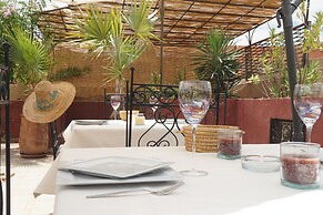 Riad Pierres et Saveurs soleil