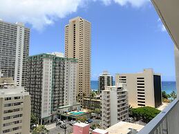 Picturesque Pacific Monarch 2 Bedroom Condo by RedAwning