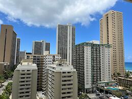 Picturesque Pacific Monarch 2 Bedroom Condo by RedAwning