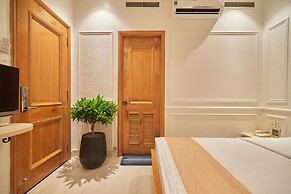 Bin Bin 10 - Mimosa Hotel near Tan Son Nhat Airport