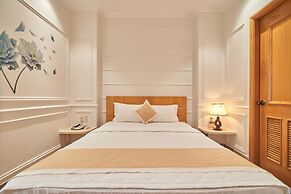 Bin Bin 10 - Mimosa Hotel near Tan Son Nhat Airport