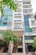 Bin Bin 10 - Mimosa Hotel near Tan Son Nhat Airport