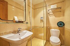 Bin Bin 10 - Mimosa Hotel near Tan Son Nhat Airport