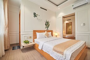 Bin Bin 10 - Mimosa Hotel near Tan Son Nhat Airport