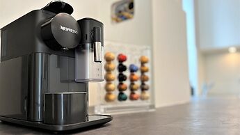 Historical Luxury Homes - Deluxe Edition