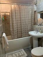 Captivating 2-bed House in Amesbury, Salisbury