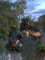 Captivating 2-bed House in Amesbury, Salisbury