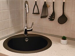 A2 Beachfront apt With big Terrace and sea View