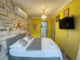 Lamur Otel