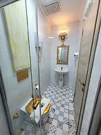Lamur Otel