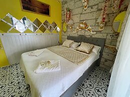 Lamur Otel