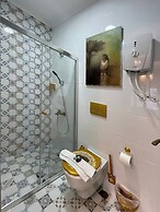 Lamur Otel