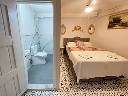 Lamur Otel