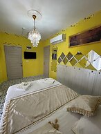 Lamur Otel
