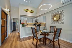 Modern & Tropical Oceanside Vistas