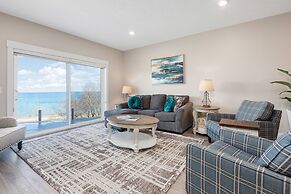 Kasa 539 Bay Street Traverse City