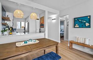 Upscale Oceanfront Penthouse Vistas